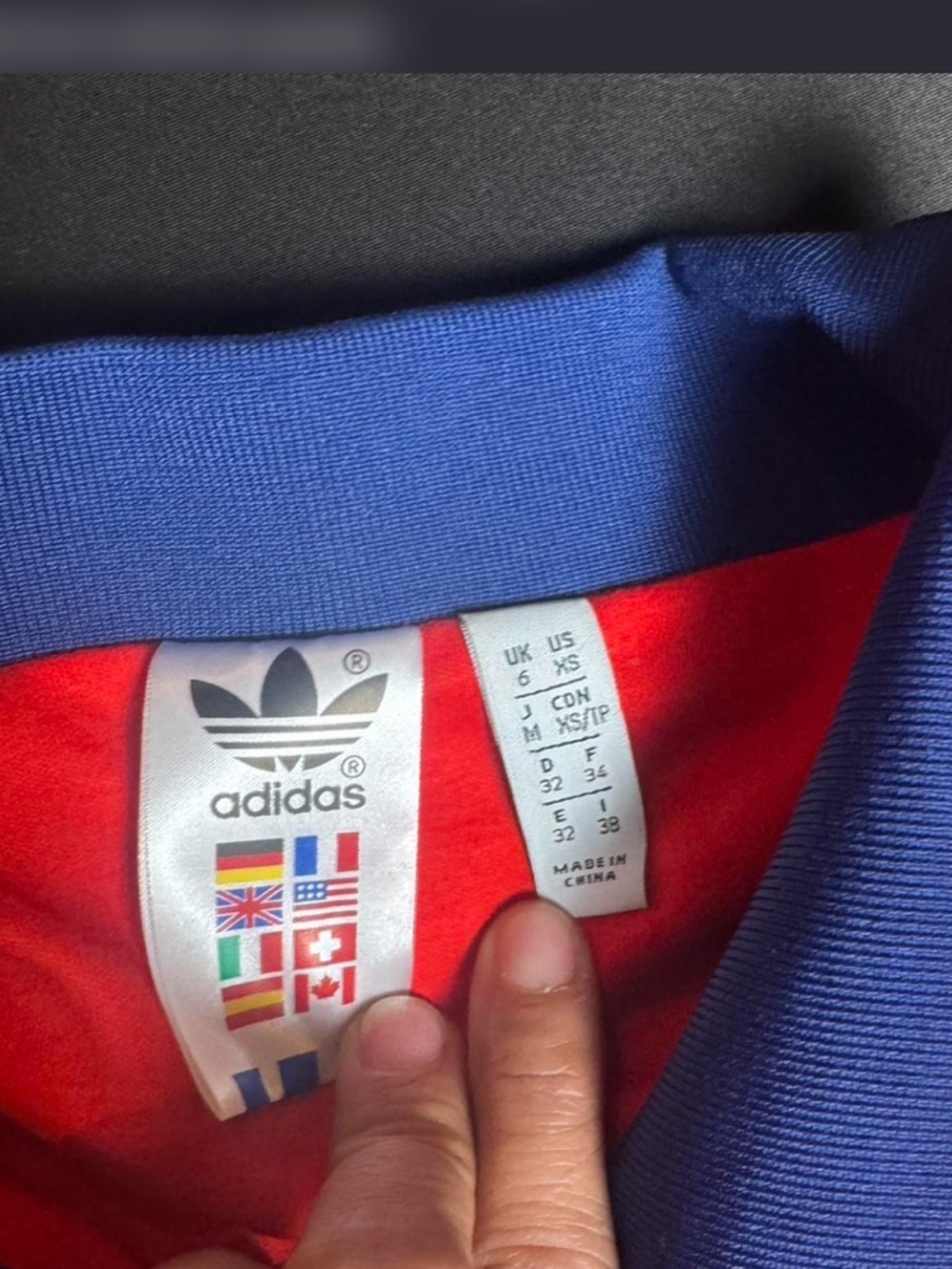 Adidas Spain Red Blue Polo Collar Jersey Tee XS Sporty Athleisure - Picture 5 of 5